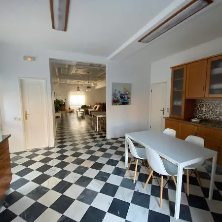 Zulla House Ξενοδοχείο με διαμερίσματα Ναζαρέ